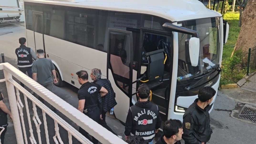 Police detain 57 in Istanbul municipality tender irregularity probe