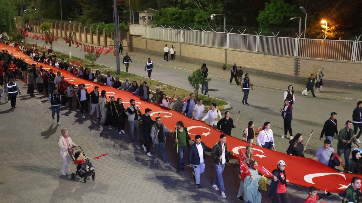 Participants take part in a Youth Walk held as part of Commemoration of Atatürk, Youth and Sports Day celebrations, Iğdır, Türkiye, May 17, 2026. (AA Photo)