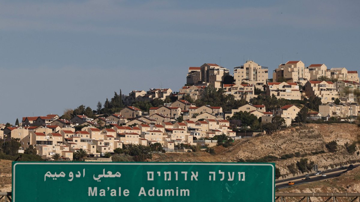A road sign stands in front of the Israeli settlement of Ma’ale Adumim in the Israeli-occupied West Bank, May 15, 2026. (AFP Photo)