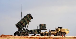 A Patriot missile launcher system is pictured at a Turkish military base in Gaziantep, Feb. 5, 2013. (AFP File Photo)