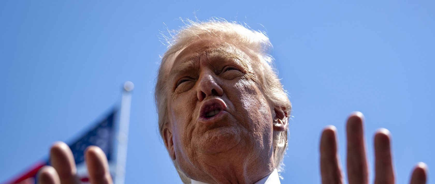  President Donald Trump speaks to the press before departing the White House for China, in Washington, DC, May 12, 2026. (EPA File Photo)
