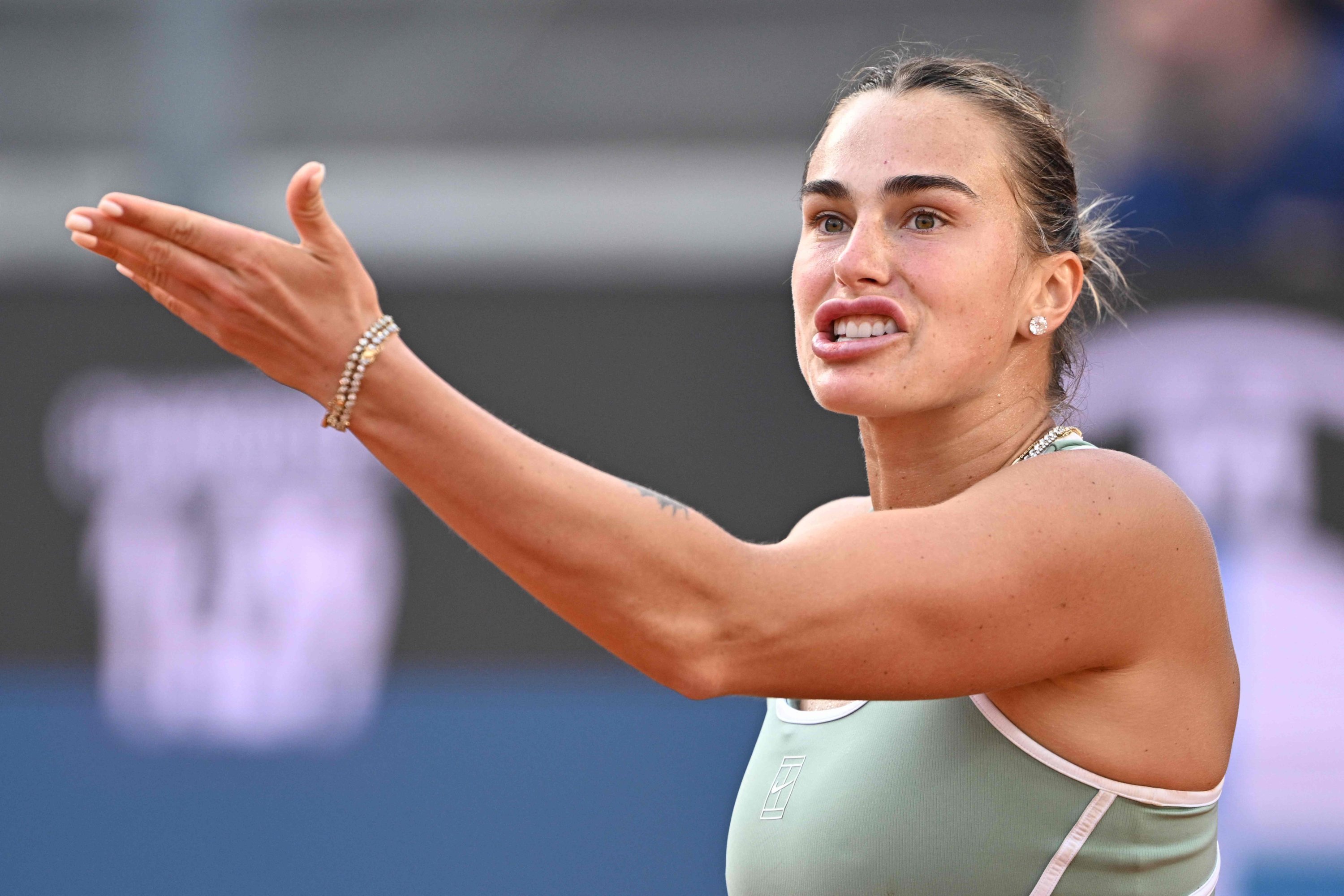 Sabalenka heads to Paris amid growing doubts over clay control