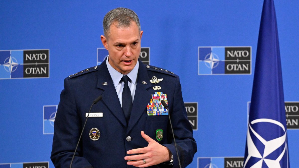 General Alexus G. Grynkewich, Supreme Allied Commander Europe (SACEUR) speaks during a press conference after a Military Committee in Chiefs of Defense Session at the NATO headquarters in Brussels, Belgium, May 19, 2026. (AFP Photo)