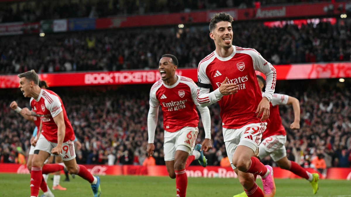 Arsenal's Kai Havertz (R) celebrates scoring the opening goal during the English Premier League football match between Arsenal and Burnley at the Emirates Stadium, London, U.K., May 18, 2026. (AFP Photo)