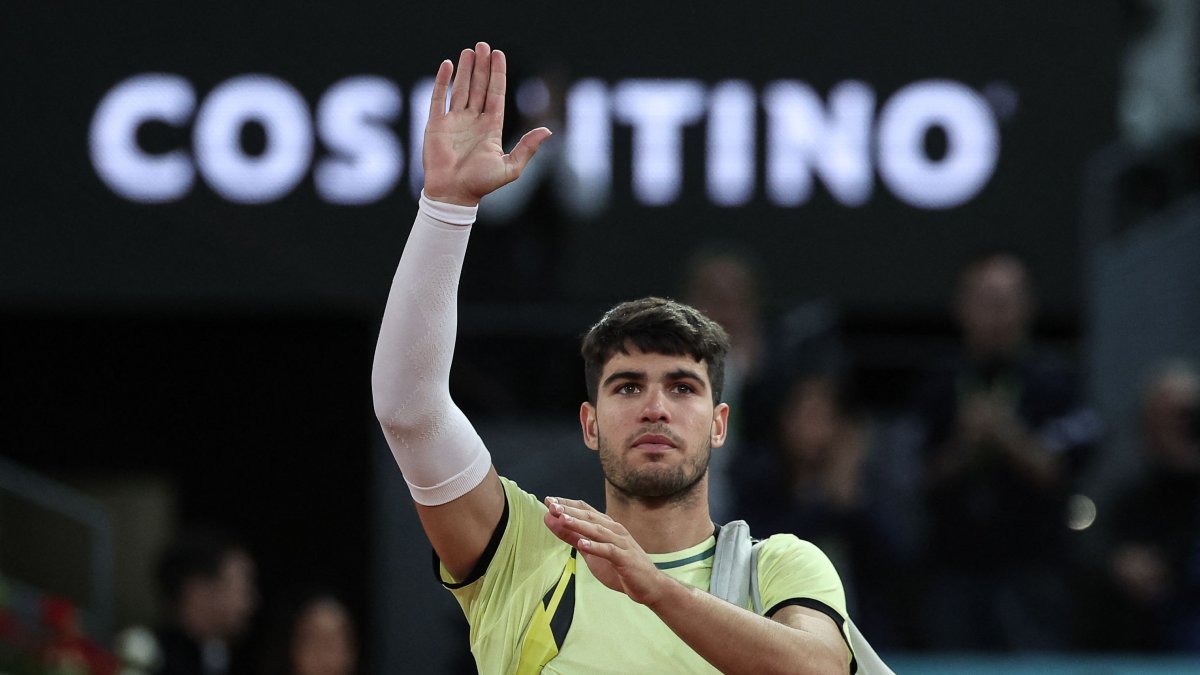 Spain's Carlos Alcaraz gestures after losing against Russia's Andrey Rublev during the 2024 ATP Tour Madrid Open tournament quarter-final tennis match at Caja Magica, Madrid, Spain, May 1, 2024. (AFP Photo)