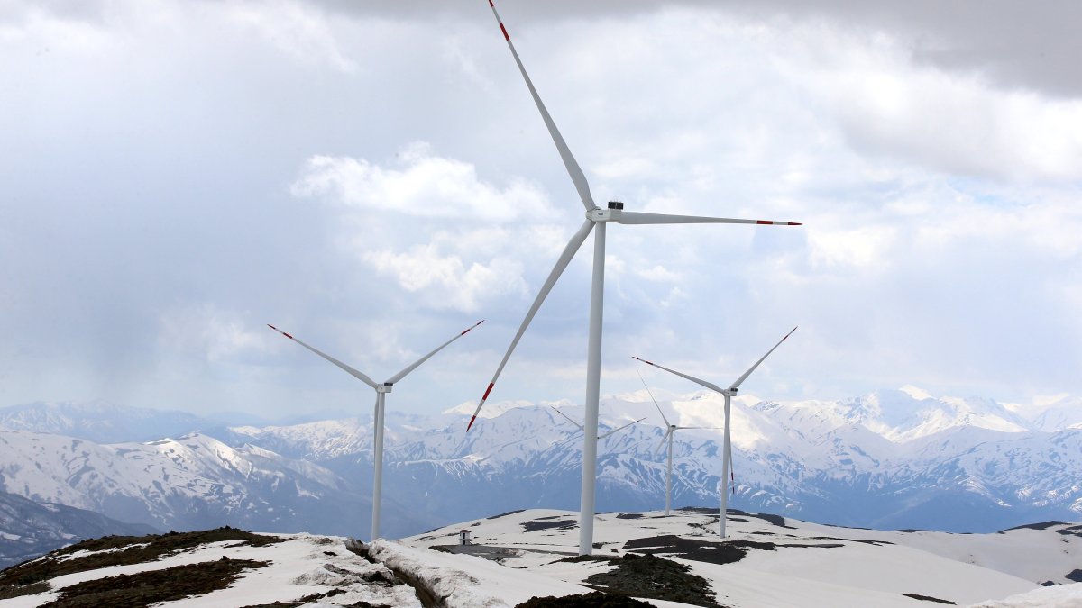 Wind turbines are seen on Kurtik Mountain, Muş province, eastern Türkiye, April 30, 2026.