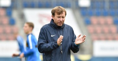 Football coach Petr Vlachovsky during a practice session, Uherske Hradiste, Czechia, Oct. 18, 2018. (AP Photo)