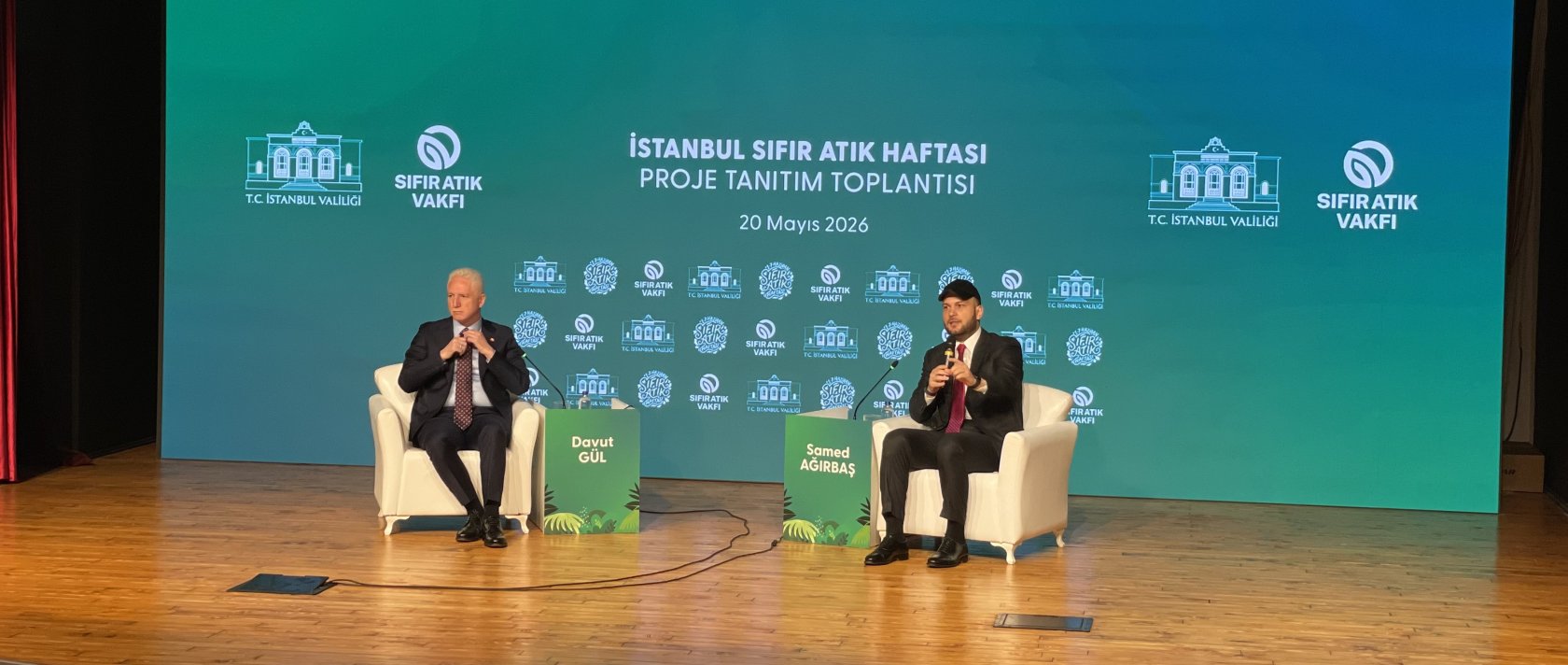 Istanbul Governor Davut Gül (L) and Zero Waste Foundation President Samed Ağırbaş speak during the launch event of Istanbul Zero Waste Week, Istanbul, Türkiye, May 20, 2026. (Photo by Amez Ahmed)