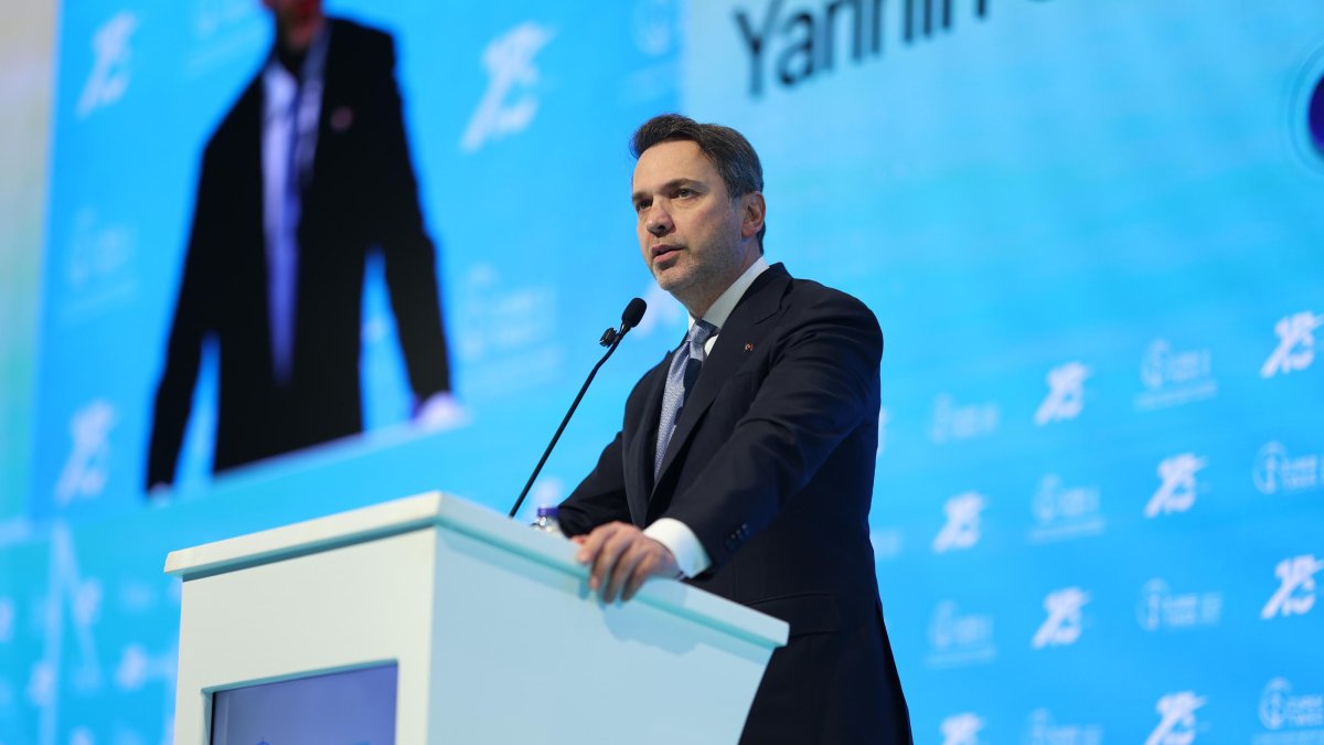 Energy and Natural Resources Alparslan Bayraktar delivers a speech at an event in Ankara, Türkiye, May 12, 2026. (AA Photo)