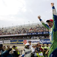 Kyle Busch of the Doosan Infracore Toyota Team celebrates his NASCAR Nationwide Series victory at the Hermanos Rodriguez speedway, Mexico City, Mexico, April 20, 2008. (AFP Photo)