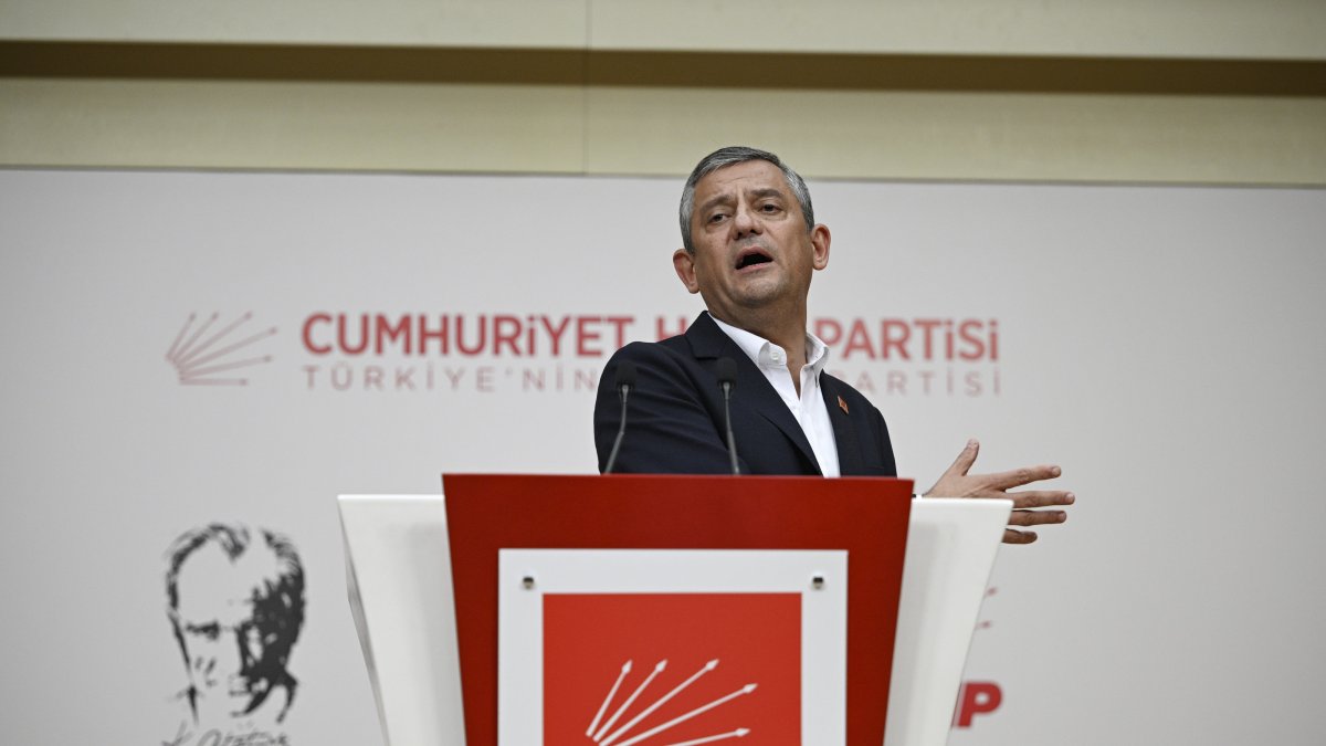 After being suspended as chair of the main opposition Republican People’s Party (CHP) by court order, Özgür Özel speaks during a press conference at his party’s headquarters, Ankara, Türkiye, May 21, 2026. (AA Photo)