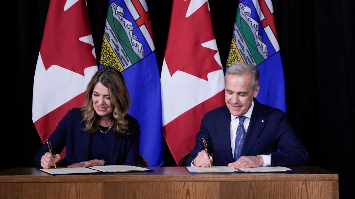 Canada faces separatist push as Alberta moves toward independence vote