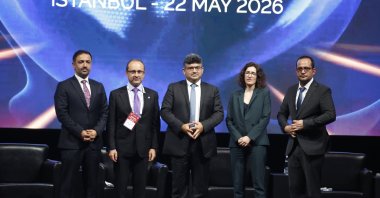 Mehmet Çelik, editorial coordinator of Daily Sabah with participants of the panel "Designing the Energy Transition: Challenges and Opportunities," Istanbul, May 22, 2026. (Handout Photo)
