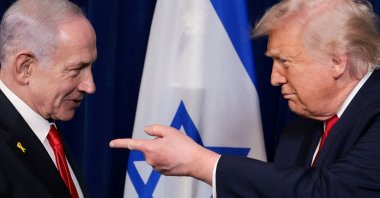 U.S. President Donald Trump points his finger towards Israeli Prime Minister Benjamin Netanyahu during a press conference after meeting at Trump’s Mar-a-Lago club in Palm Beach, Florida, U.S., Dec. 29, 2025. (Reuters Photo)