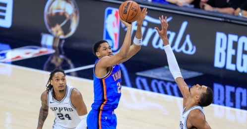Oklahoma City Thunder's Aaron Wiggins (C) takes a shot over San Antonio Spurs' Victor Wembanyama (R) during game 4 of the NBA West Conference Finals between San Antonio Spurs and Oklahoma City Thunder, San Antonio, U.S., May 24, 2026. (EPA Photo)