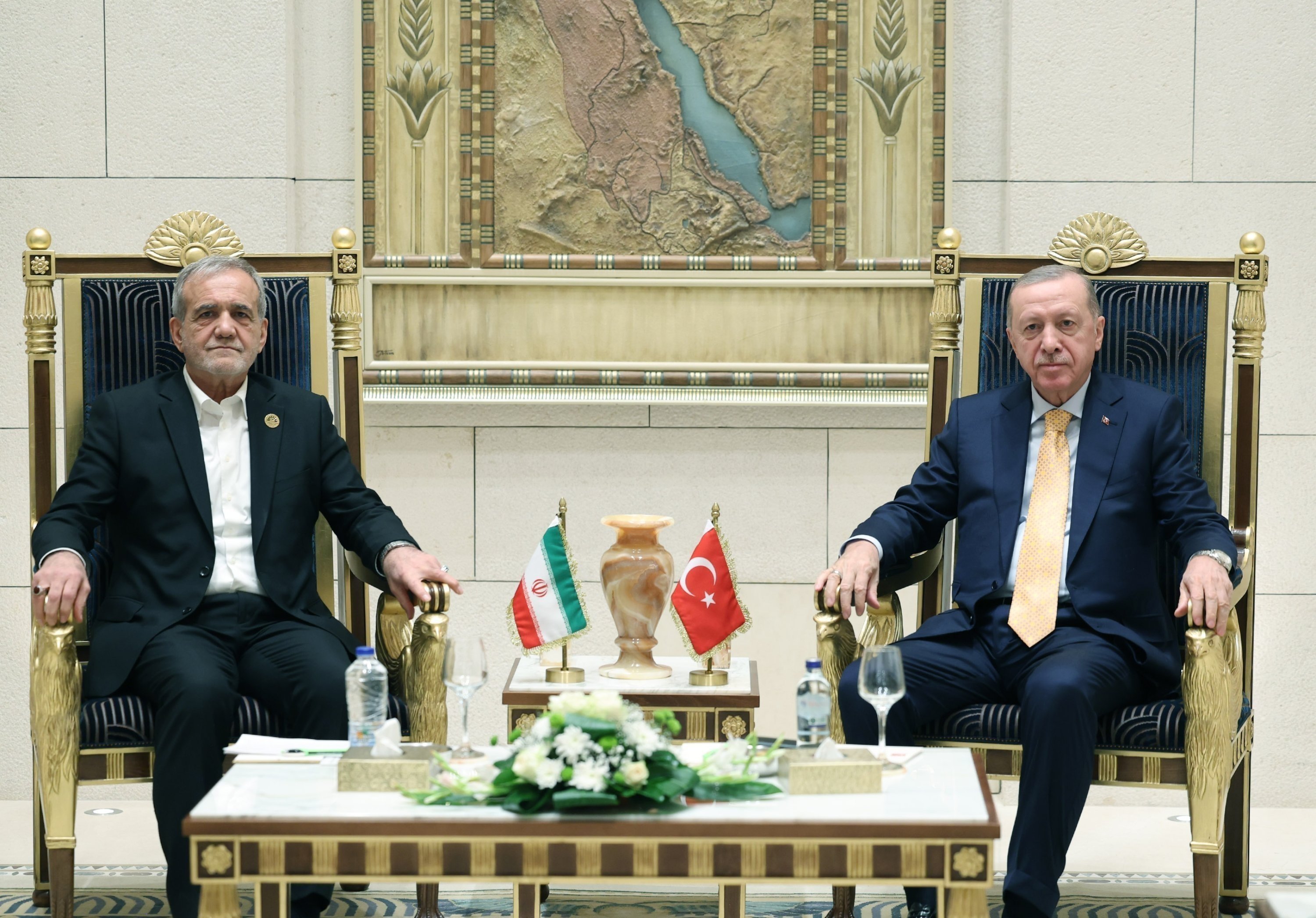 Türkiye backs diplomacy, stability, President Erdoğan tells Pezeshkian