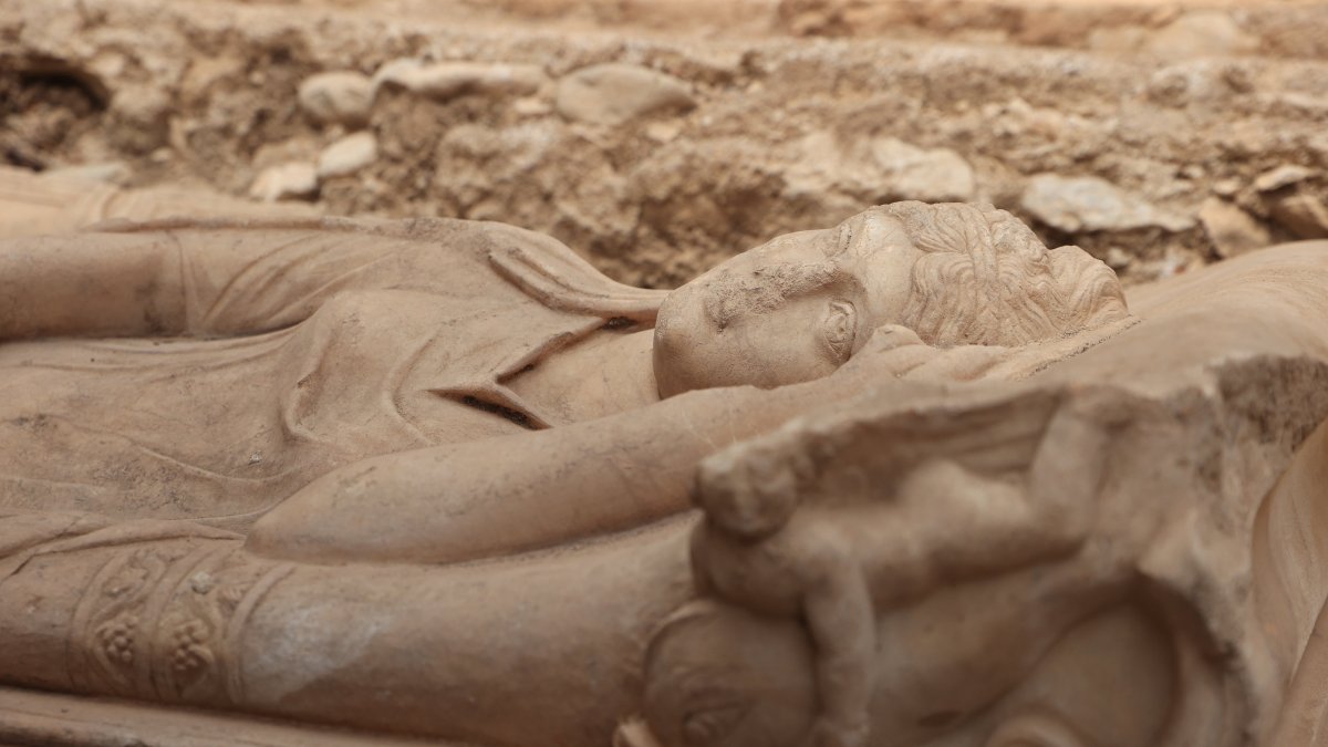 The monumental tomb, believed to belong to an aristocratic woman, was discovered during excavations at Olympos, Antalya, southern Türkiye, May 19, 2026. (AA Photo)
