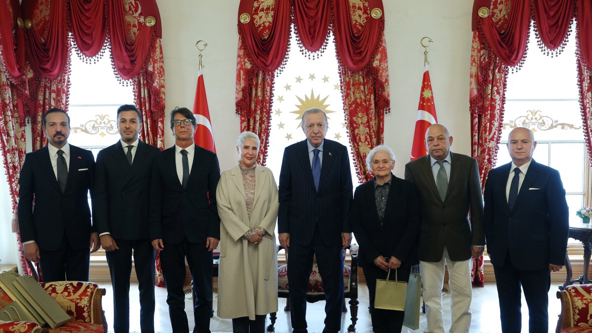 President Recep Tayyip Erdoğan meets with the families of late Prime Minister Adnan Menderes and his associates on the anniversary of the 1960 coup, Ankara, Türkiye, May 26, 2026. (AA Photo)