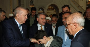 President Recep Tayyip Erdoğan performs Eid al-Adha prayers and exchanges greetings with worshippers while congratulating the public on the holiday at Büyük Çamlıca Mosque, Istanbul, Türkiye, May 27, 2026. (AA Photo)
