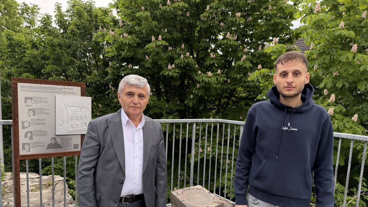 Members of the Genç family attend a commemoration marking the 33rd anniversary of the 1993 Solingen arson attack that killed five members of the Genç family, Solingen, Germany, May 27, 2026. (AA Photo)