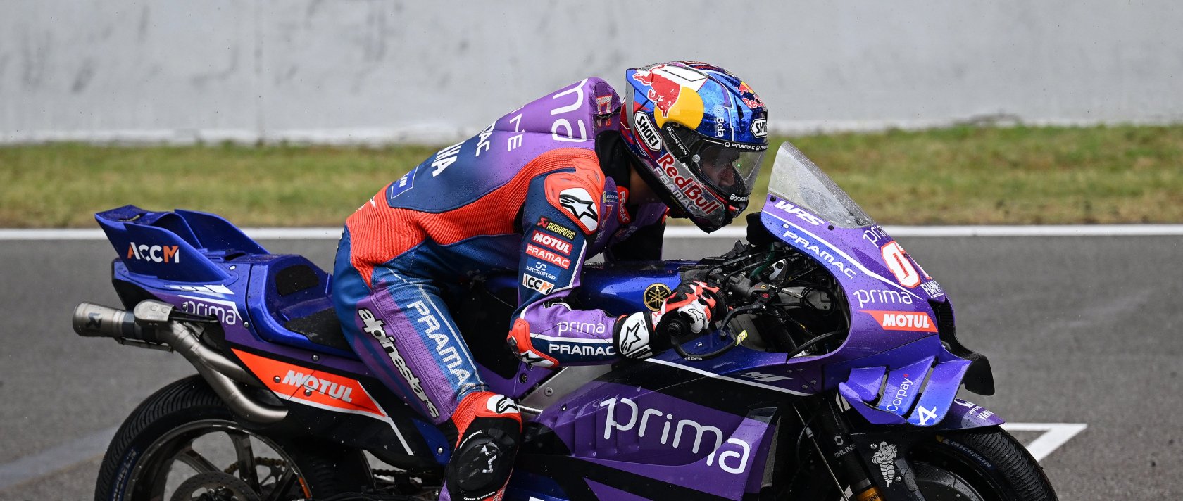 Turkish MotoGP rider Toprak Razgatlıoğlu of Prima Pramac Yamaha in action during the third free training session of the Motorcycling Grand Prix of Catalonia at the Circuit de Barcelona-Catalunya racetrack in Montmelo, Barcelona, Spain, May 16, 2026. (AA Photo)