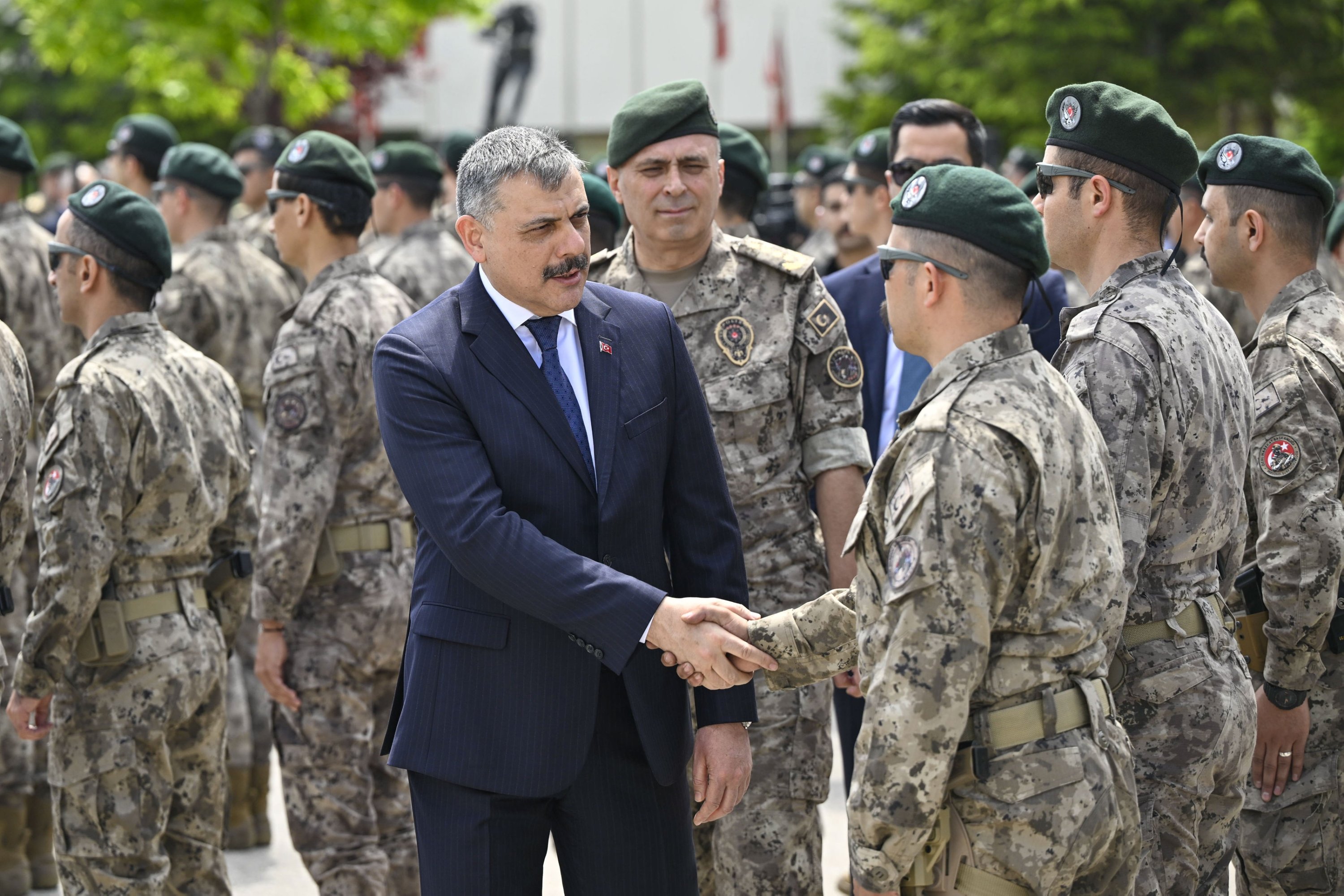 Turkish minister pays tribute to Special Ops police killed by FETÖ