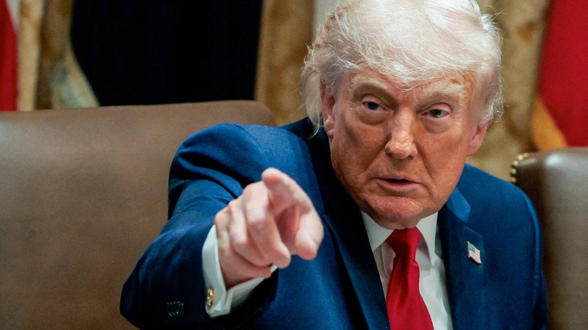 President Donald Trump gestures during a meeting in the Cabinet Room at the White House, in Washington, D.C., U.S., May 27, 2026. (Reuters Photo)