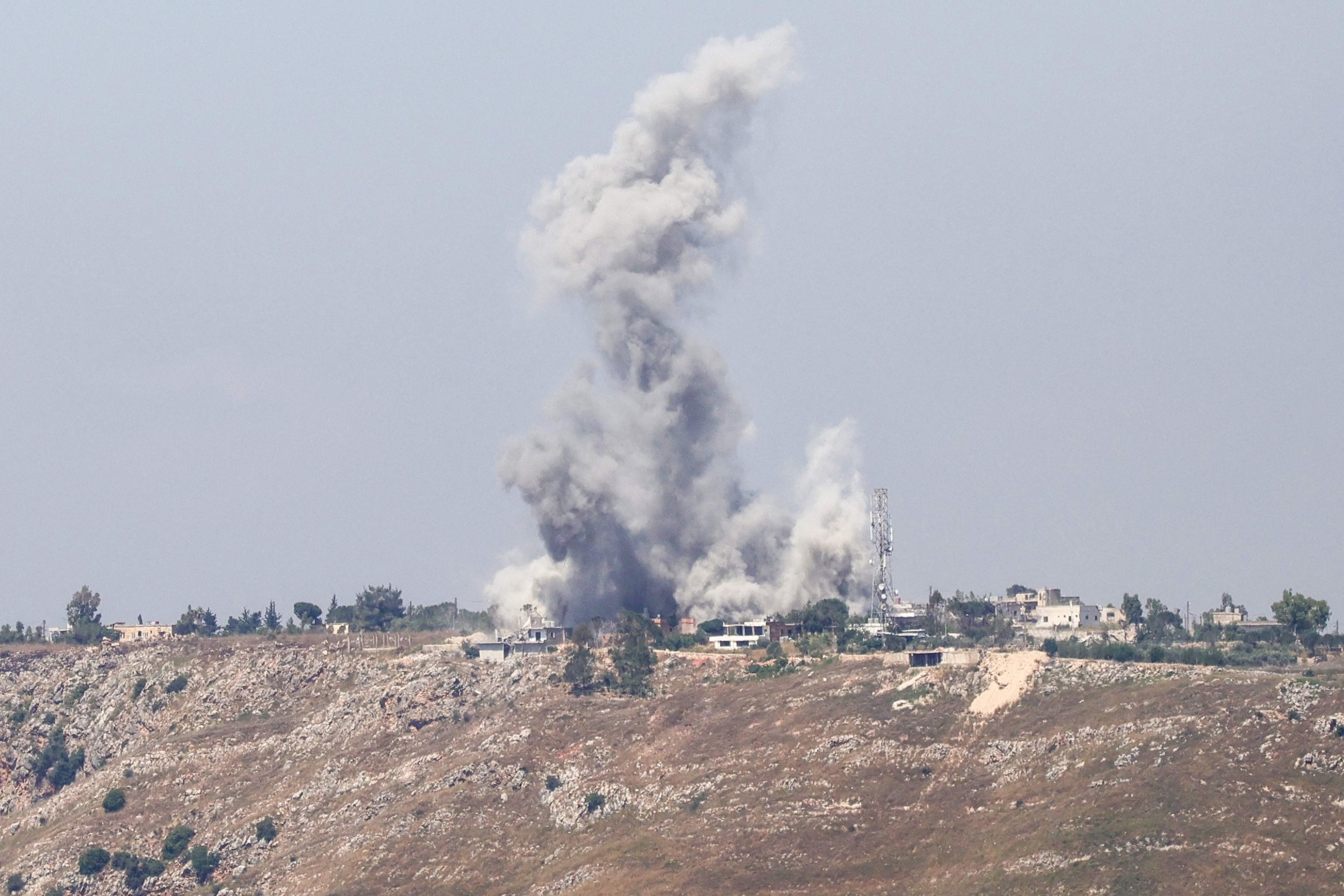 Trump says Israel, Hezbollah agree to halt attacks