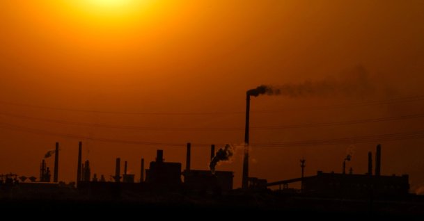 Factories are silhouetted during sunset, Handan, Hebei province, China, April 7, 2026. (Reuters Photo)