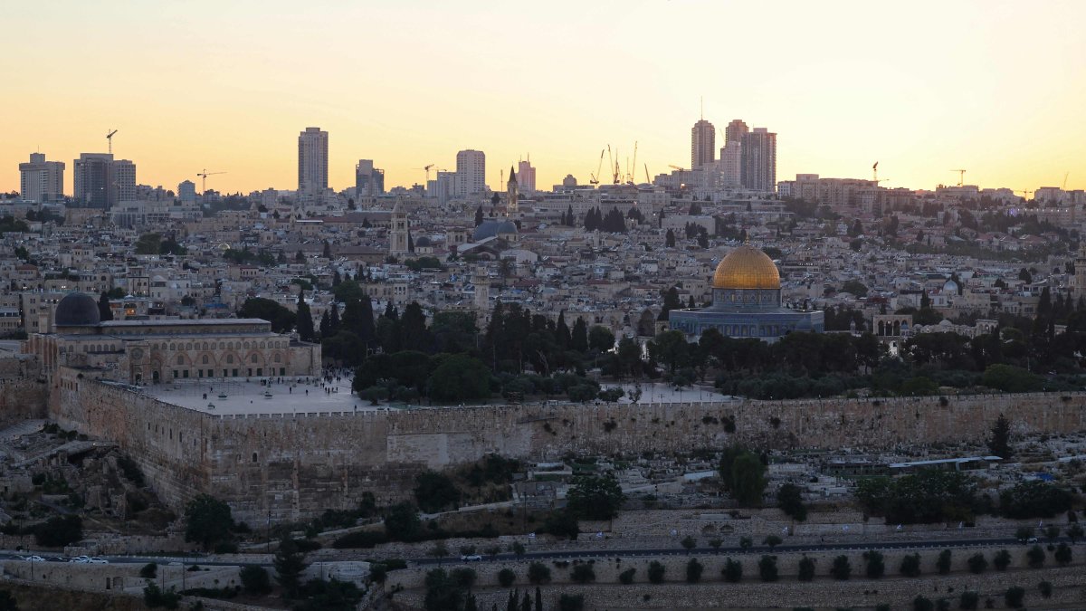 This picture taken from the Mount of Olives shows a view of the Al-Aqsa Mosque compound and its Dome of the Rock in Jerusalem's Old City, May 22, 2026. (AFP Photo)