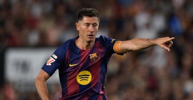 Barcelona's Robert Lewandowski reacts during the LaLiga match against Valencia, Estadio de Mestalla, Valencia, Spain, May 23, 2026. (Reuters Photo)