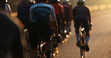 A group of cyclers training together. (Shutterstock Photo)
