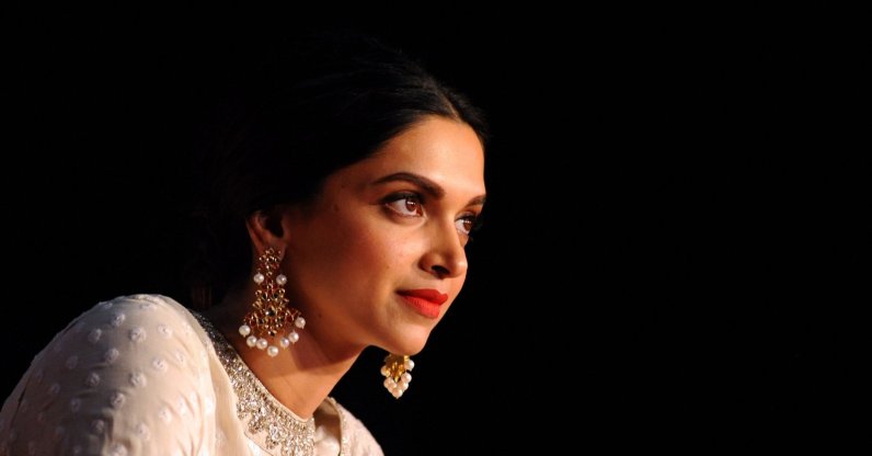 Indian Bollywood actress Deepika Padukone looks on during a promotional event for the forthcoming Hindi film "Bajirao Mastani," Mumbai, India, Nov. 8, 2015. (AFP Photo)