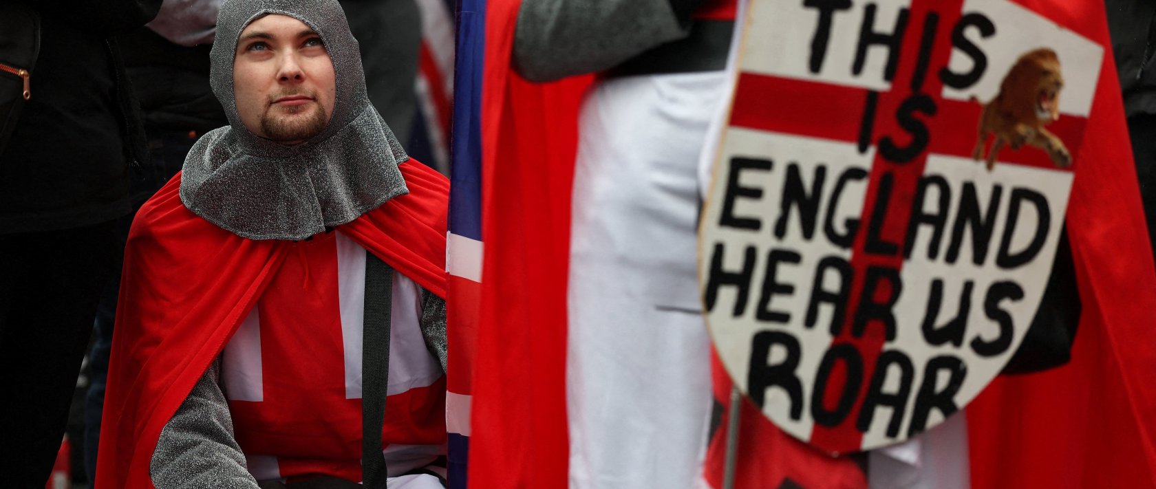 A protester wearing a costume takes part in a "Unite the Kingdom" rally organized by British anti-immigration fascist Tommy Robinson, London, Britain, May 16, 2026. (Reuters Photo)