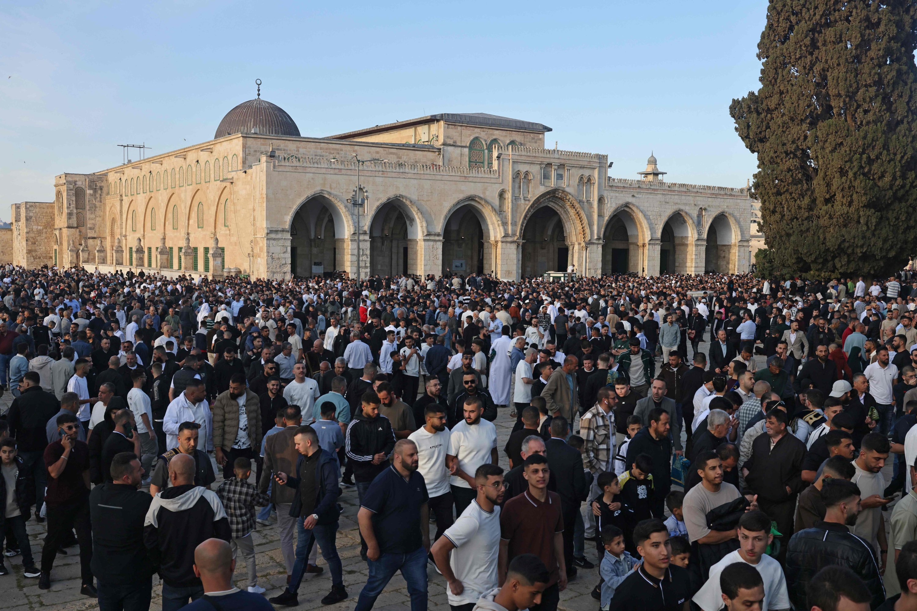 Israeli police recruit far-right officers for Al-Aqsa roles