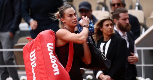 Belarus' Aryna Sabalenka leaves the court after losing her French Open quarterfinal match against Russia's Diana Shnaider at Roland Garros, Paris, France, June 3, 2026. (Reuters Photo)