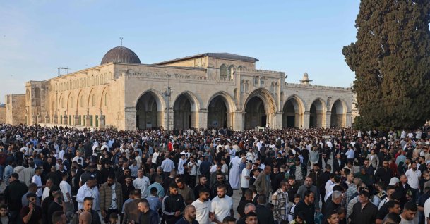 Muslim devotees gather at the Al-Aqsa Mosque compound in Jerusalem, May 27, 2026, to mark the start of Eid al-Adha, the Feast of Sacrifice. (AFP File Photo)