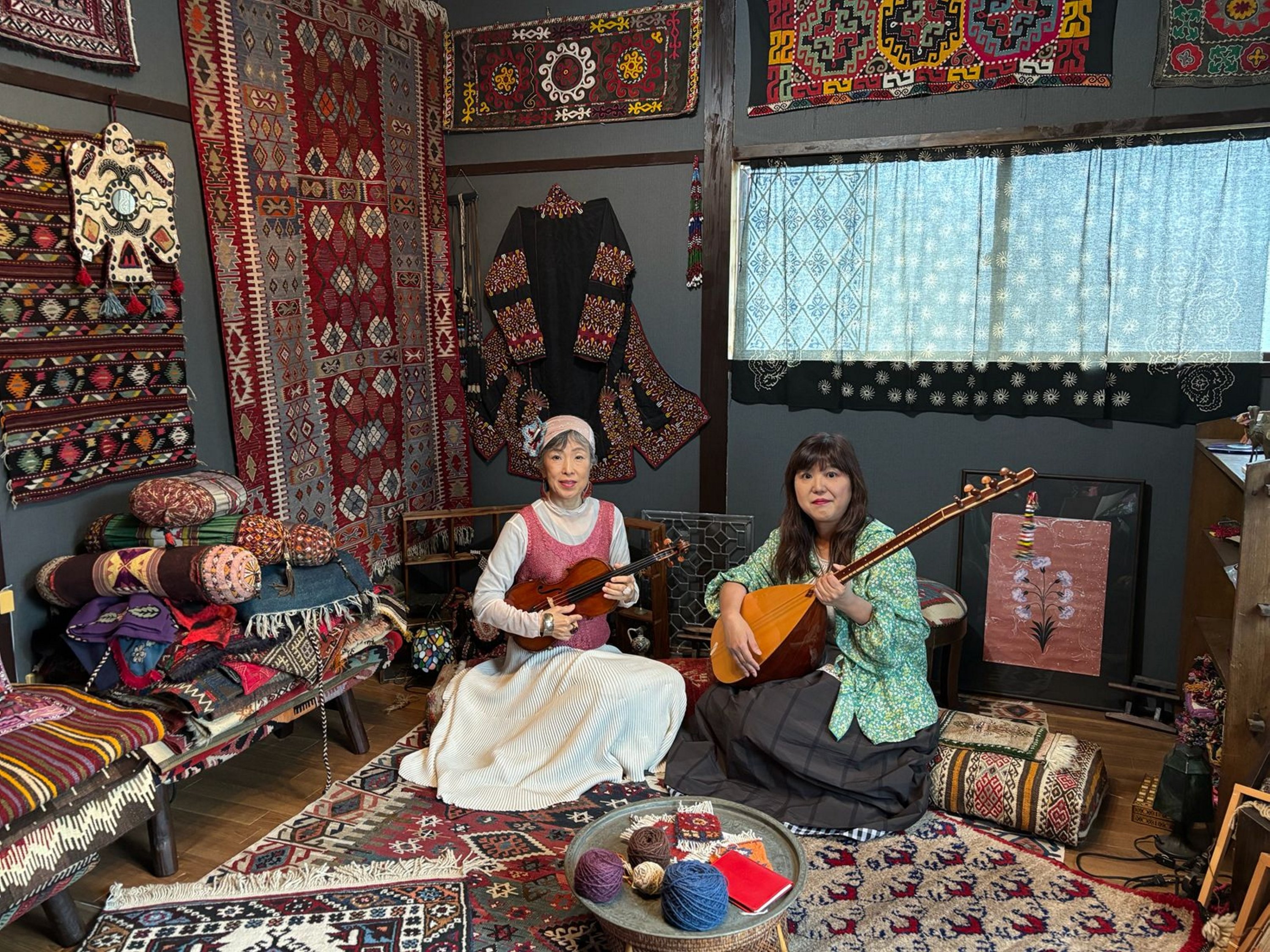 Japanese duo bridges cultures with Turkish music, cuisine