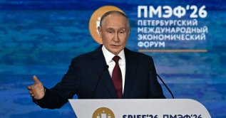 Russian President Vladimir Putin delivers a speech during the plenary session of the St. Petersburg International Economic Forum (SPIEF) in Saint Petersburg, June 5, 2026. (AFP Photo)