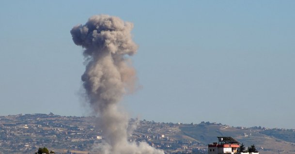 A photograph taken from the southern area of Nabatieh shows smoke rising from the site of an Israeli airstrike in the village of Zawtar al-Sharkiyeh, Lebanon, June 4, 2026. (AFP Photo)