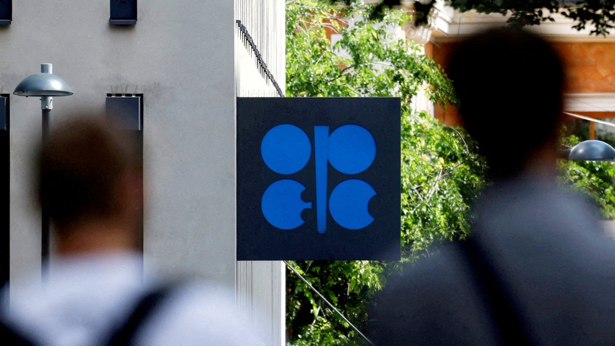 A view shows the logo of the Organization of the Petroleum Exporting Countries (OPEC) outside its headquarters in Vienna, Austria, May 28, 2024. (Reuters Photo)