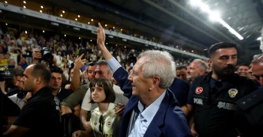 Fenerbahçe's incoming President Aziz Yıldırım waves at fans after being elected back into office, Istanbul, Türkiye,  June 7, 2026. (IHA Photo)