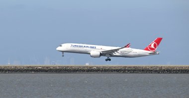 A Turkish Airlines aircraft lands at San Francisco International Airport, California, U.S., May 12, 2026. (AA Photo)
