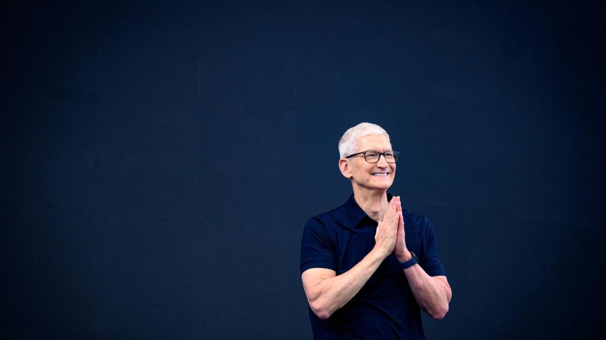 Apple CEO Tim Cook speaks at his final Apple Worldwide Developers Conference (WWDC) at Apple Park, Cupertino, California, U.S., June 8, 2026. (AFP Photo)