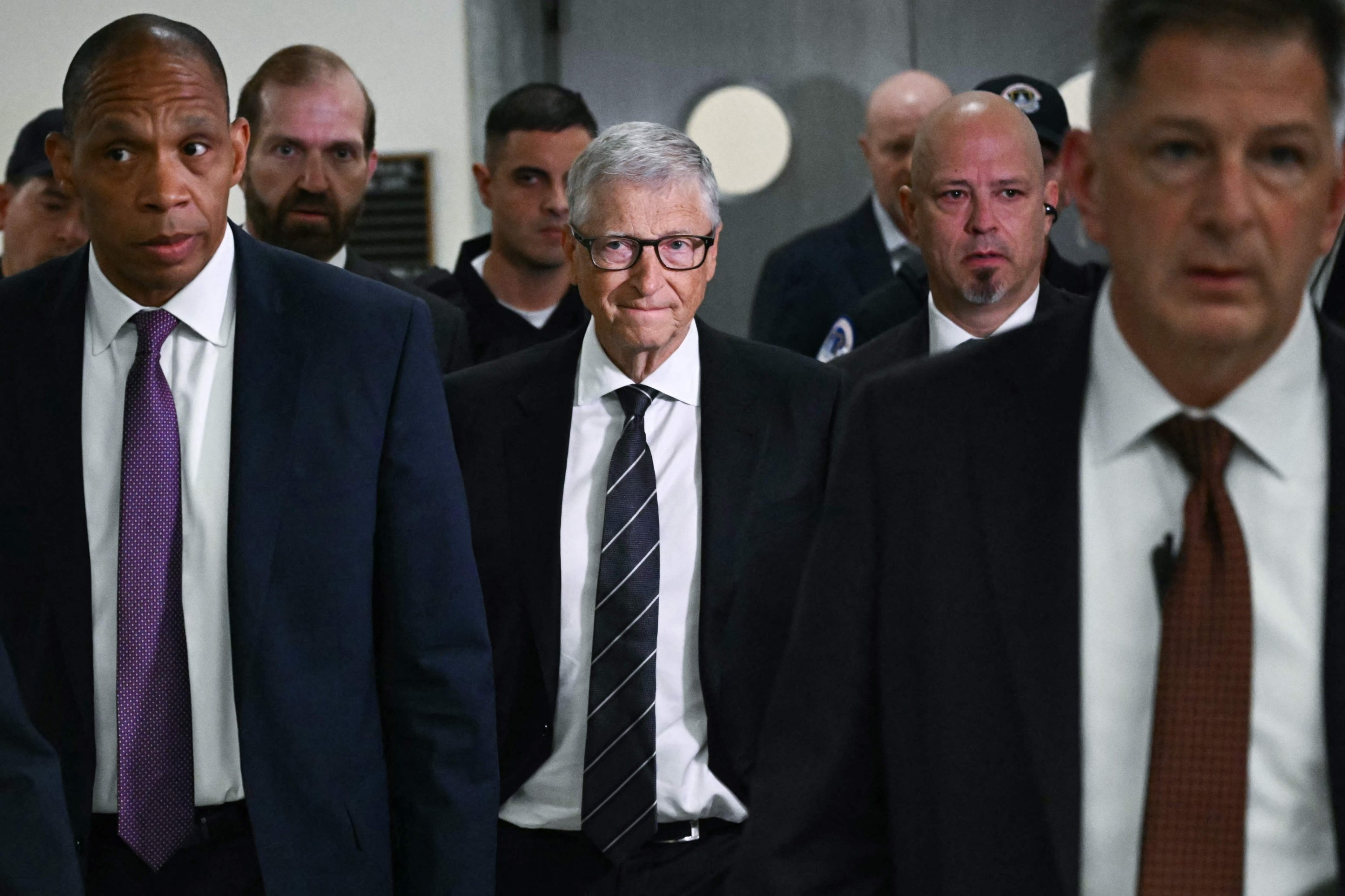 Bill Gates rejects wrongdoing amid scrutiny over Epstein ties