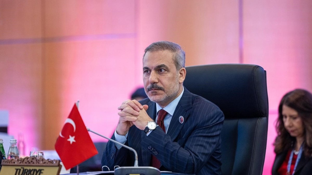 Black Sea security, ties on agenda as Turkish FM visits Bulgaria