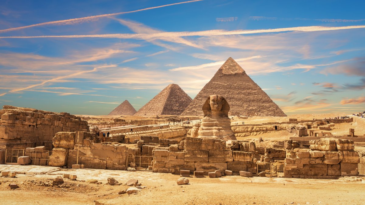 The Sphinx and the great pyramids of Giza, Egypt. (Shutterstock Photo)