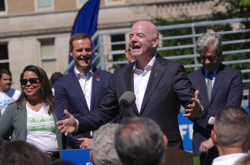 FIFA President Gianni Infantino (2nd R) attends an announcement event alongside Governor Kathy Hochul, Mayor Zohran Mamdani, and former Liberian footballer and politician George Weah to unveil plans for a free public watch party in Central Park for the 2026 FIFA World Cup final, New York City, U.S., June 8, 2026. (AA Photo)