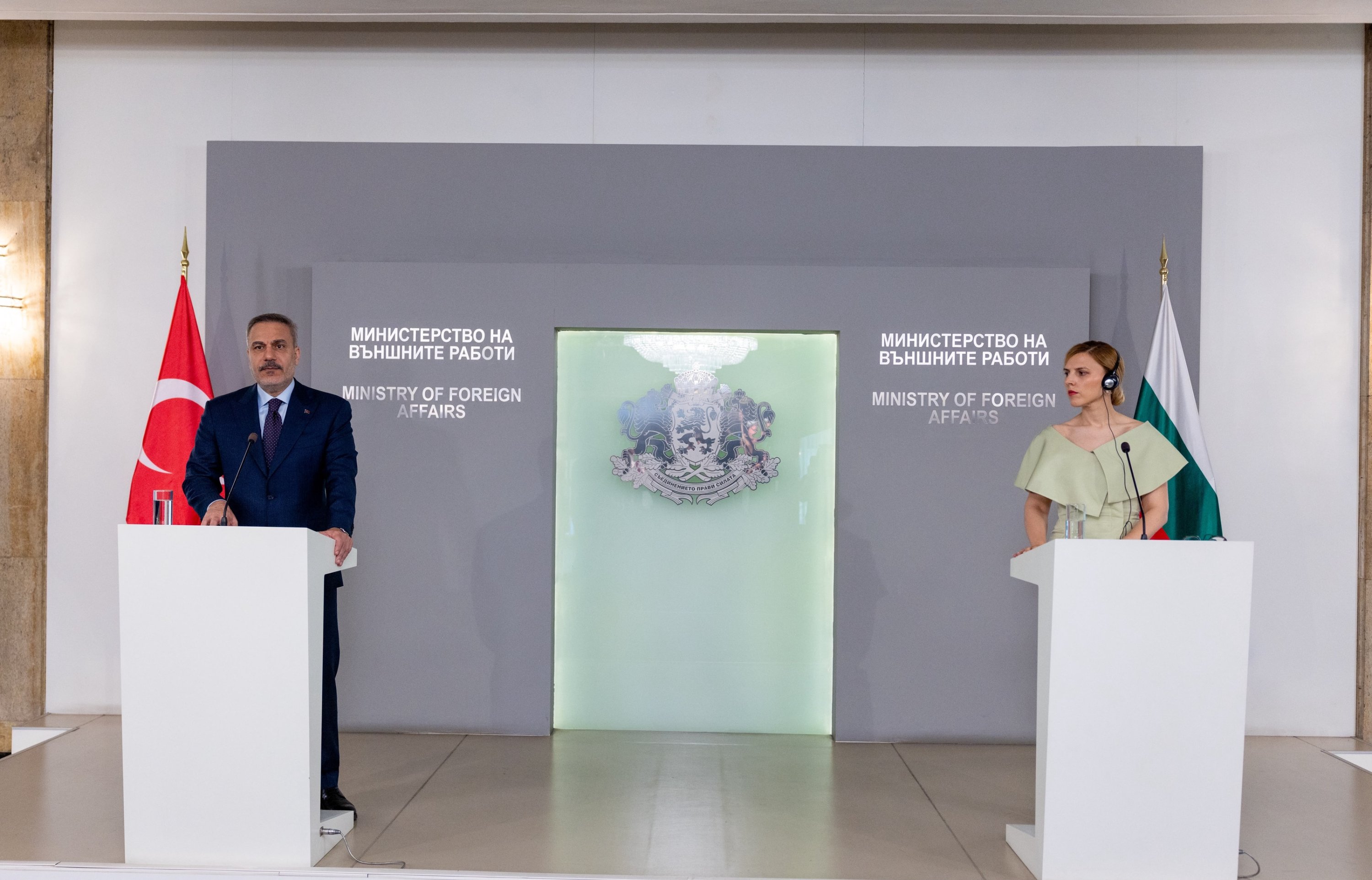 Turkish FM advises US, Iran to stop reignited conflict