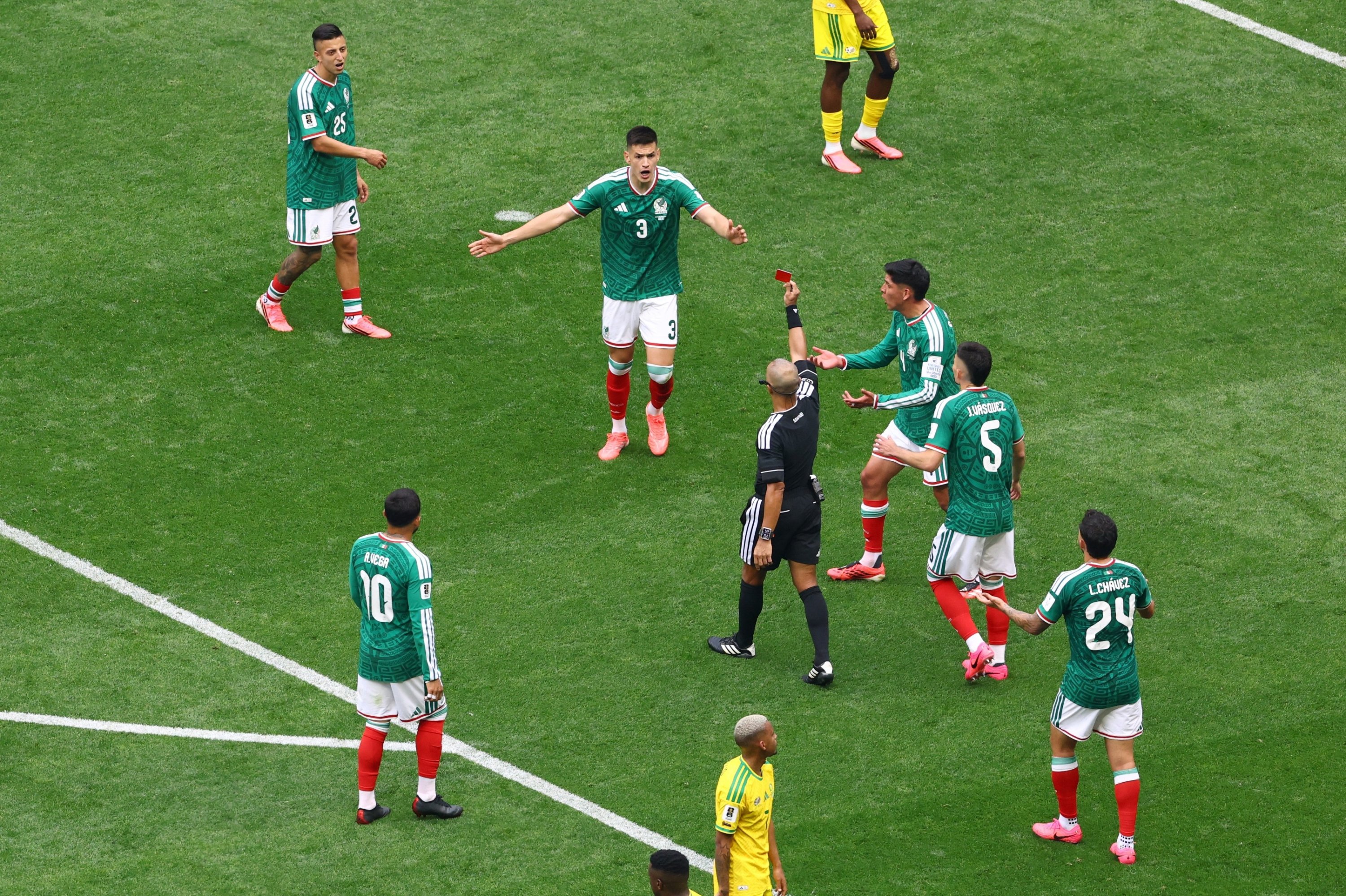 Mexico's Cesar Montes reacts after being shown a red card by Brazilian referee Wilton Sampaio during the 2026 World Cup Group A football match between Mexico and South Africa at Estadio Azteca, Mexico City, Mexico, June 11, 2026. (Reuters Photo)